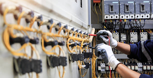 Professional Electrician technician working in Beachwood, NJ
